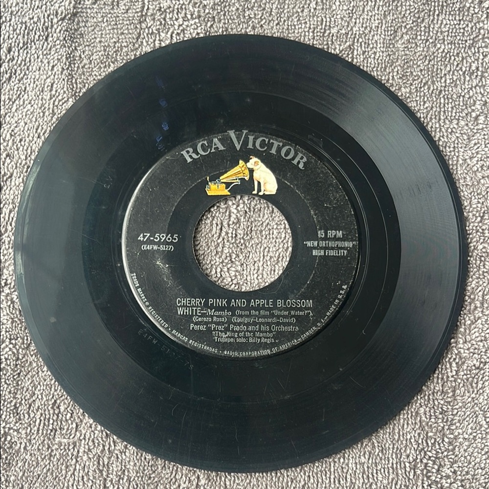 Perez Prado 45 rpm RCA Victor vintage Vinyl Record